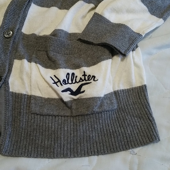 Hollister Spring Grey White Stripped Button Down Womens MED Cardigan Sweater EUC - Picture 11 of 12